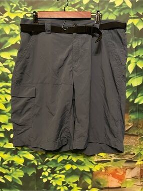 Columbia Men's Cargo Shorts in Charcoal Gray with Web Belt